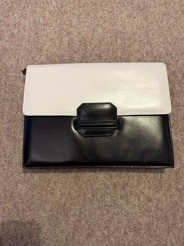Launer royal warrant handbag - ,