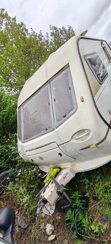 Genisis caravan breaking - 2,