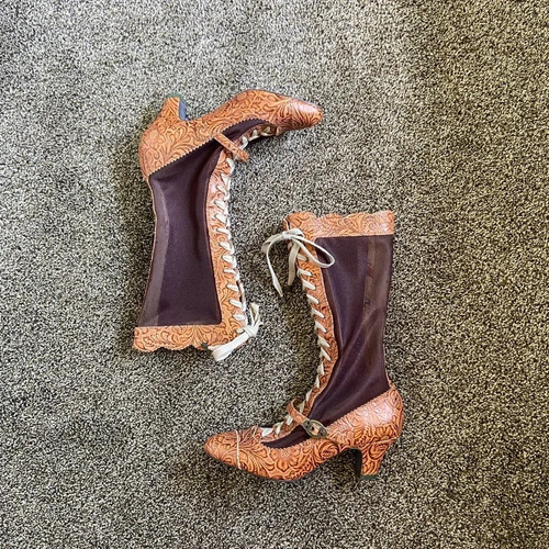 Miss fire boots - miss,