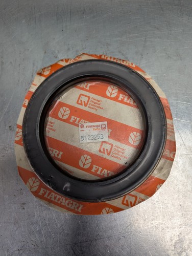 5123253 new holland fiat - /,