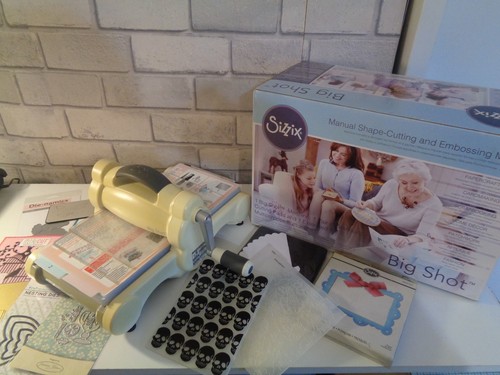 Sizzix white bigshot - white,
