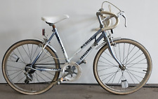 Cycling bike Girls racing