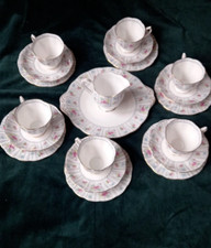 ROYAL ALBERT DEBUTANTE