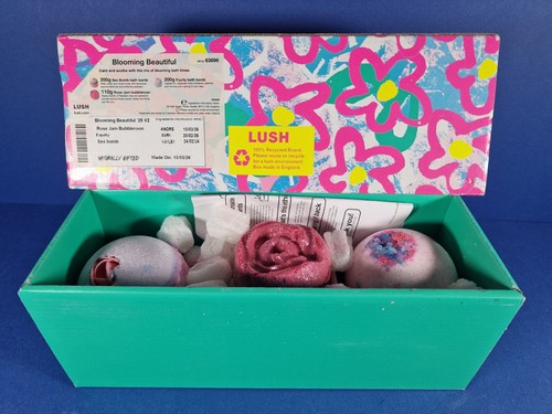 Lush blooming beautiful - blooming,
