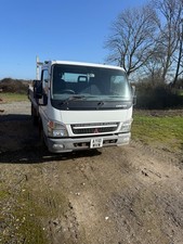 2010 Mitsibushi fuso canter