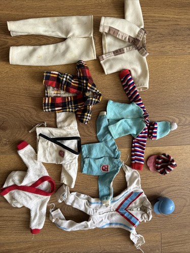 Various dolls clothes bundle - clothes,