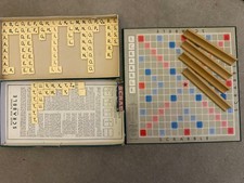 SCRABBLE board game : VINTAGE