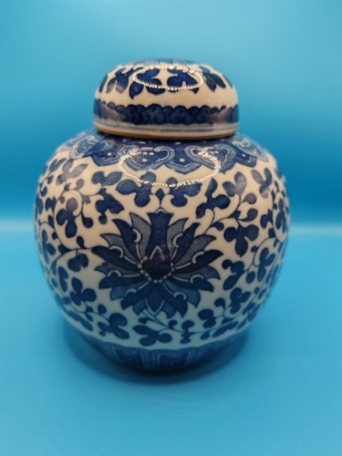 Oriental blue and - blue, ginger