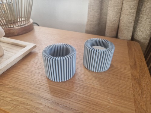 Modern ribbed design candle - ribbed,