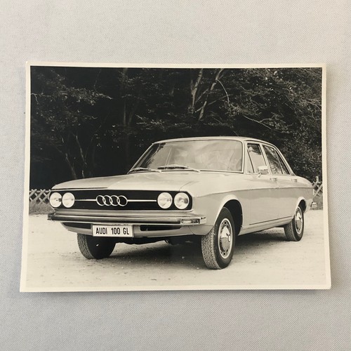 Audi 100 factory press - 100,