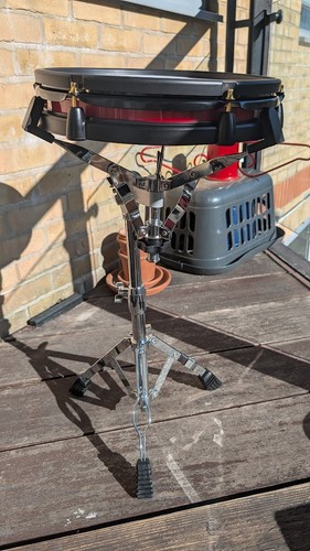 Red alesis mesh snare - alesis,