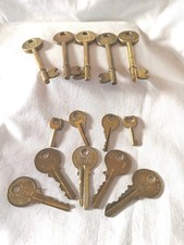 14 Vintage Brass Keys Various