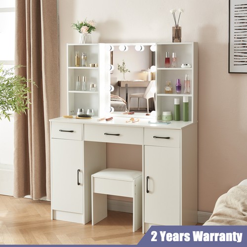 White dressing table with - white,