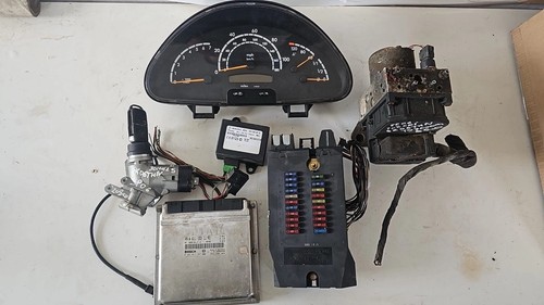 Mercedes sprinter 208 ecu - sprinter,