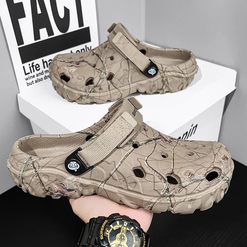 New men camo - new, slip-on