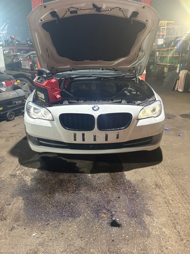 Bmw f10 520d auto breaking - auto,
