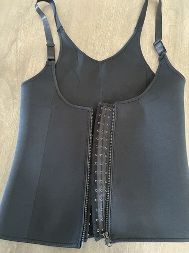 Women black com - women’s,