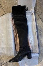 STUART WEITZMAN Genna 60
