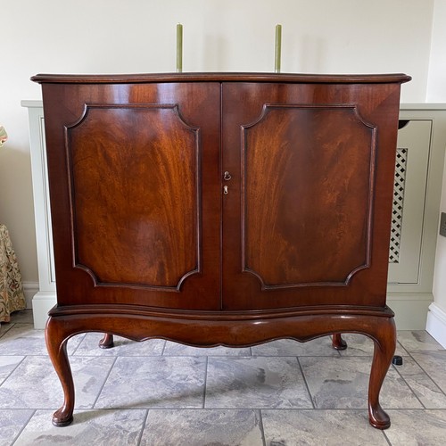 Mahogany cabinet music - mahogany,