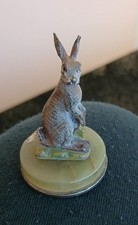 COLD PAINTED BRONZE HARE MENU