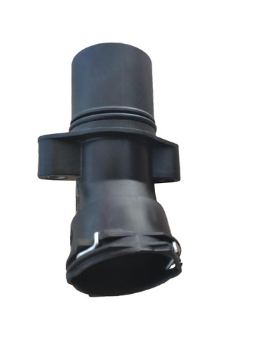 Coolant flange for