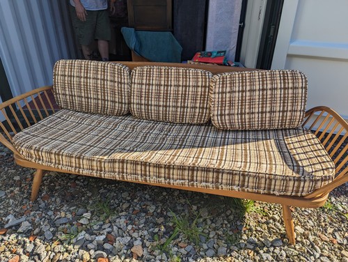 Ercol studio 355 couch - ercol,