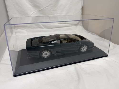 Maisto jaguar xj220 - 1:18, 1992