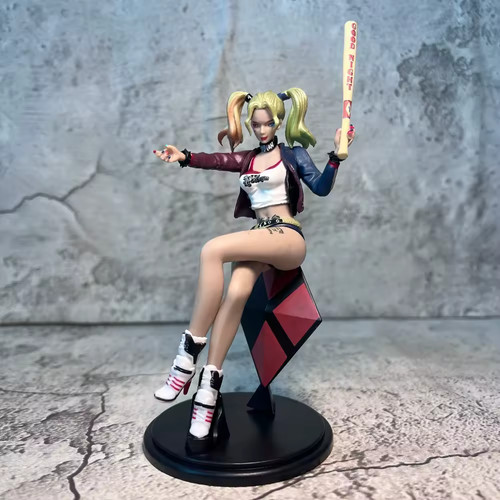 Harley quinn 15cm pvc - harley,