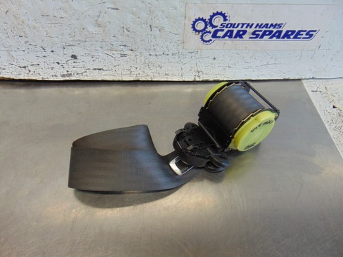 Suzuki vitara seat belt - suzuki,