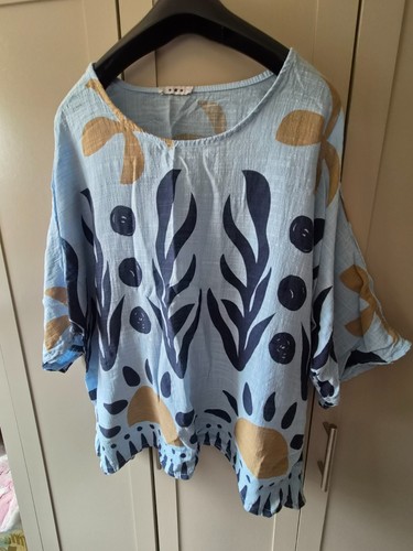 Cheesecloth flower shirt