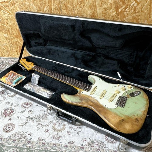 Fender japan stratocaster - japan,