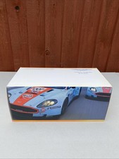 AUTOart 1:18 ASTON MARTIN DBR9