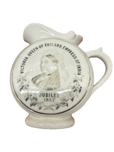 Queen victoria 1887 - 1887, golden