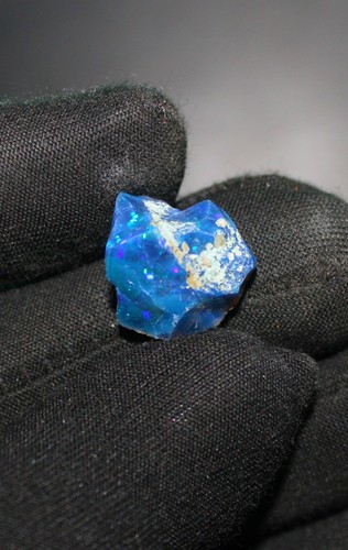 Black opal rough dry - rough,,