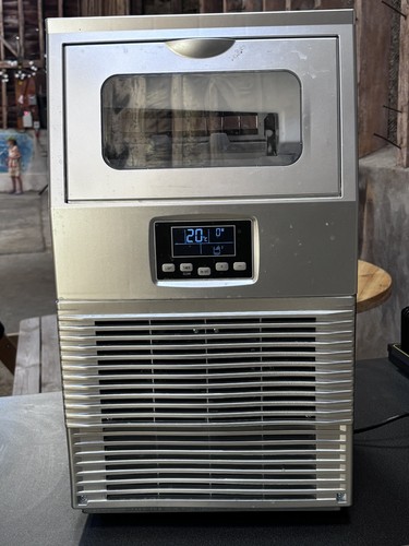 Commercial ice maker - commercial,