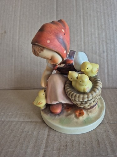 Goebel hummel chick girl - hummel~, girl~