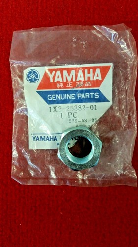 Yamaha tz750 rear - yamaha,