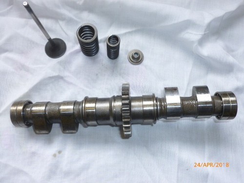 Honda rc30 inlet camshaft - rc30,