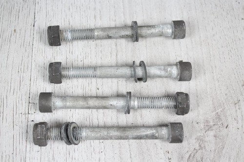 Screws bolts struts front - screws,