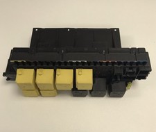 MERCEDES BENZ NEW GENUINE ENGINE SAM UNIT FUSE BOX A2305450201