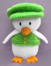 KNITTING PATTERN - Darcy Duck chocolate orange cover / 16 cms Easter toy