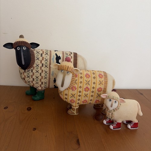 Border fine arts comical sheep - border,