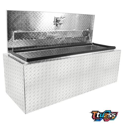 Under chassis truck toolbox - under‑chassis,
