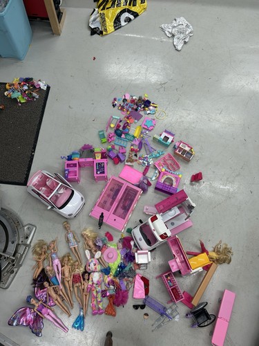 Huge barbie joblot - huge,