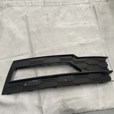 SKODA OCTAVIA MK4 Front Right Bumper Fog Light Grille 5E3807682A 2021