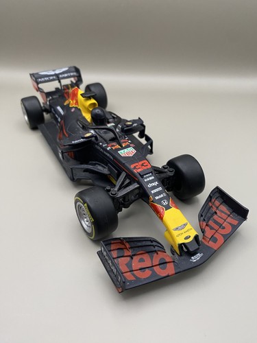 Maisto tech aston martin - maisto, rc