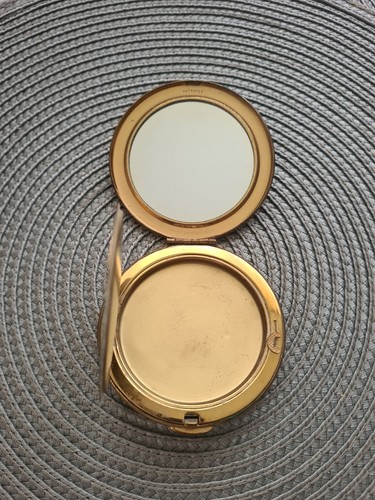 Vintage kigu powder - vintage, compact