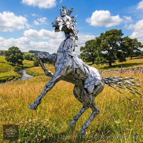 Equestrian sculpture wild - equestrian,