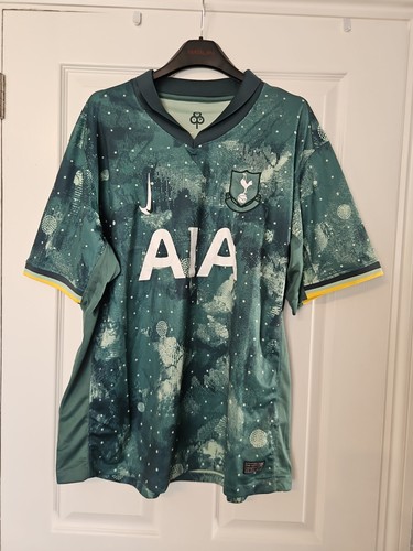 Tottenham hotspur third - tottenham,