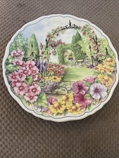 Royal Albert Secret Garden THE